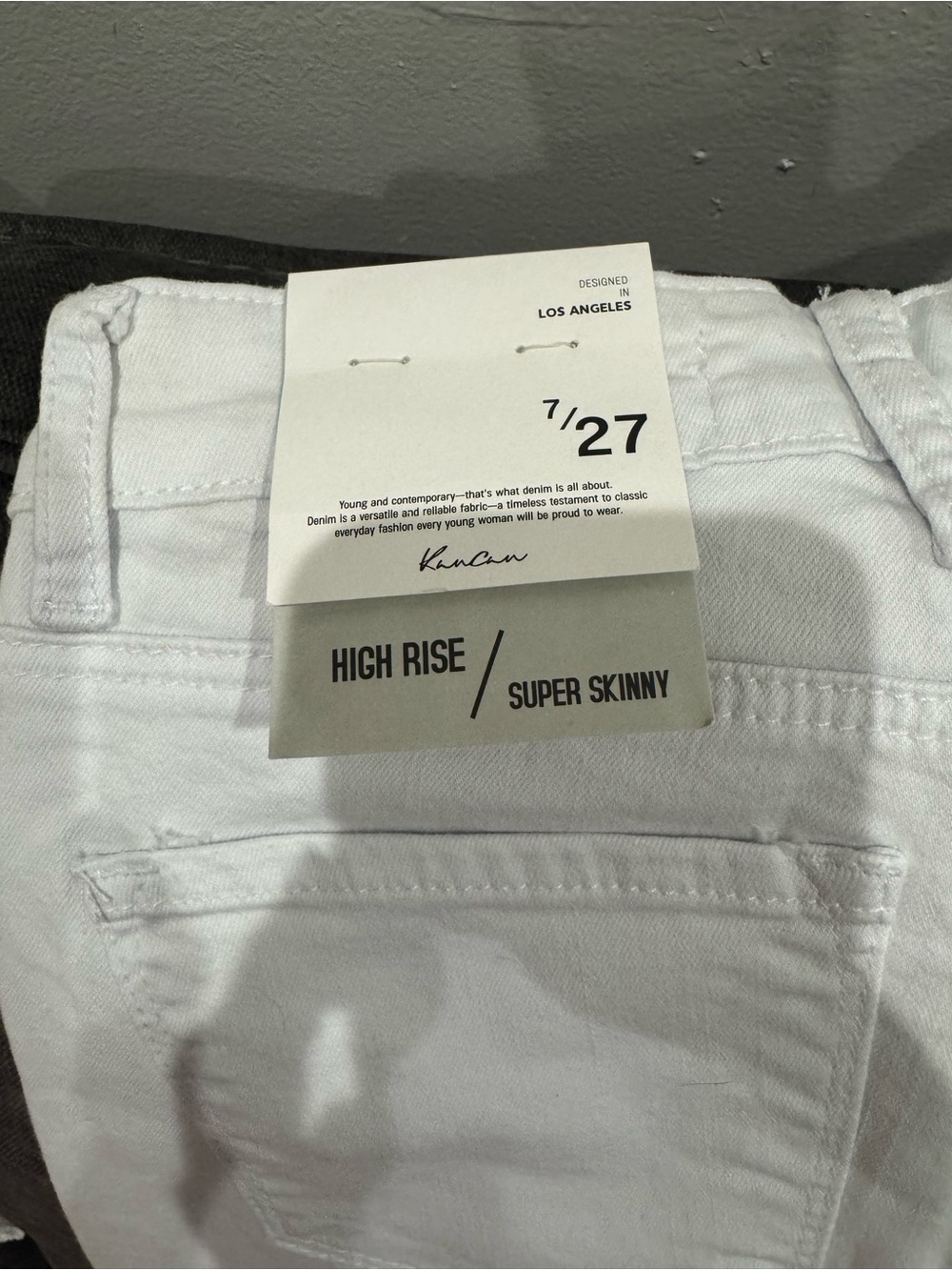 Kancan High Rise distressed Super Skinny White Jeans 7/27 NWT